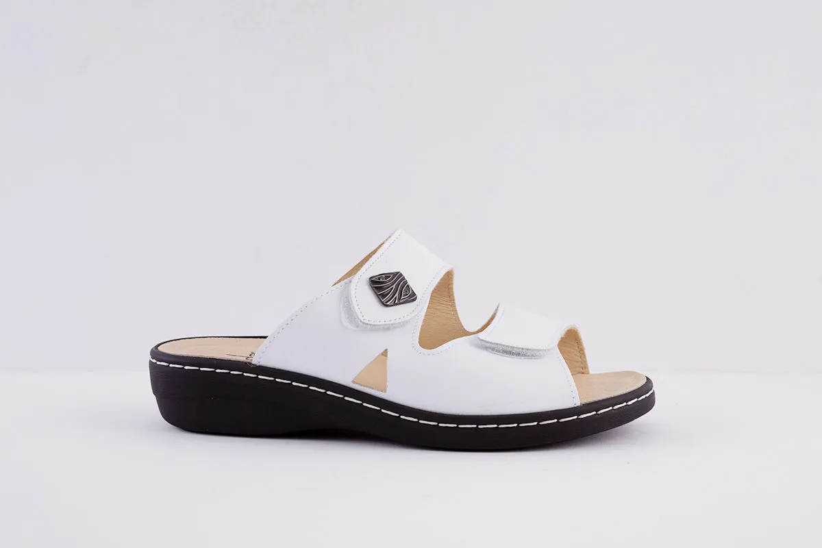 BELVIDA 10.219 DOUBLE VELCRO COMFORT MULE - WHITE
