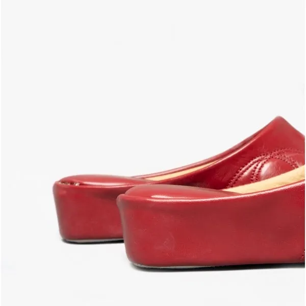 Cincasa Menorca MAHON Womens Leather Mule Slippers Red