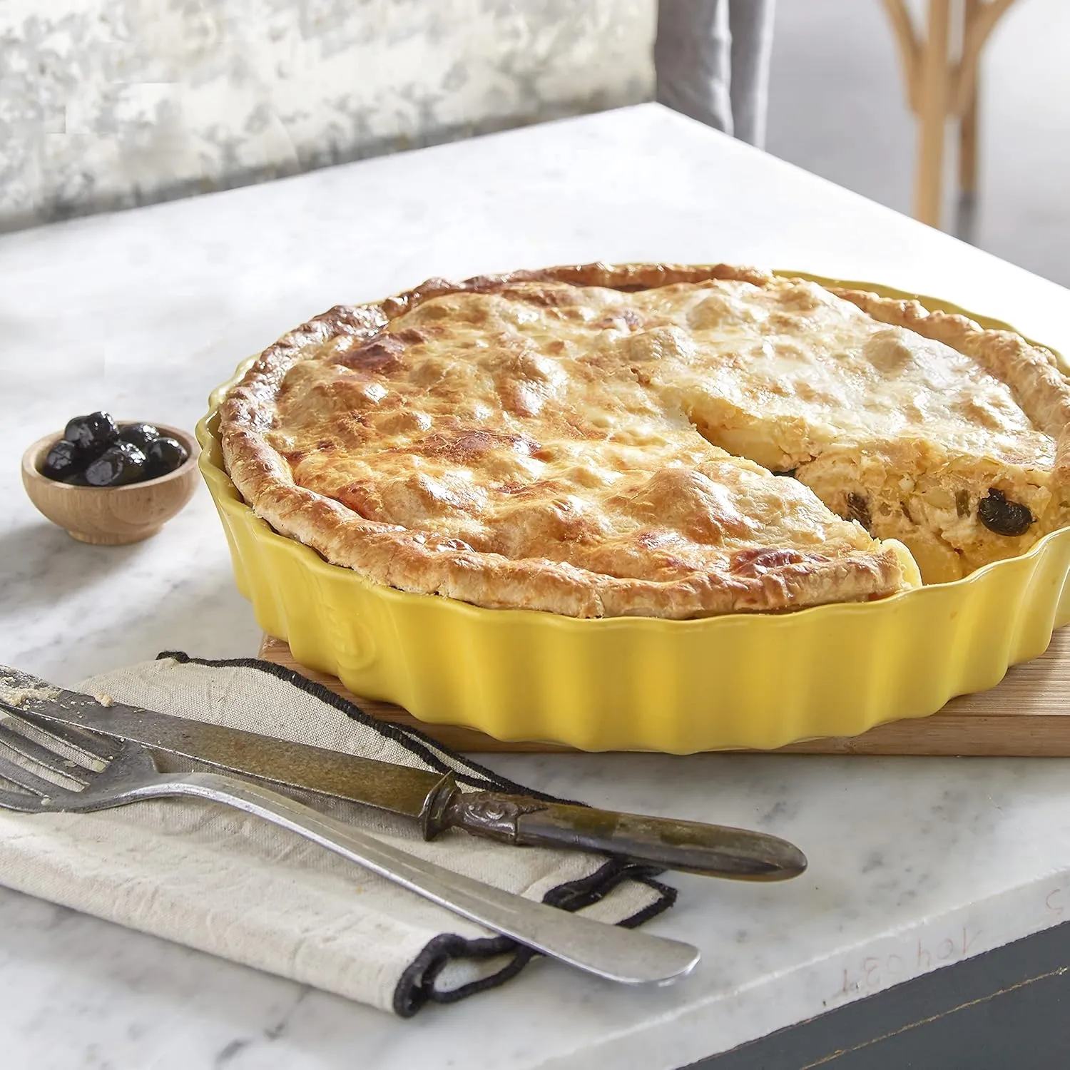 Emile Henry, 1.2 quart, Ocean Deep Flan Dish