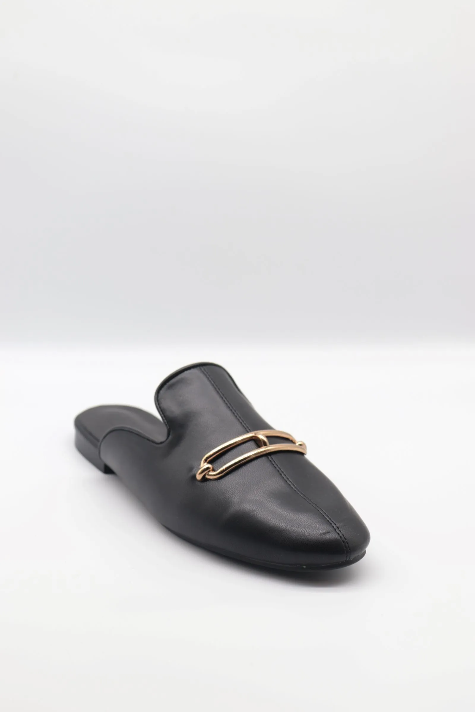 Flat Mule