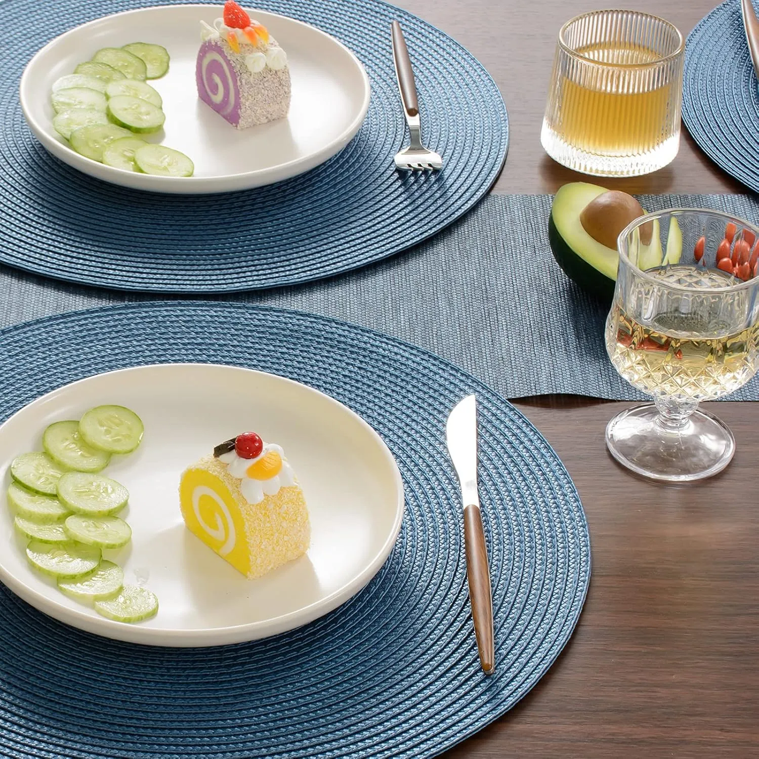 FunWheat Round Braided Placemats Set of 6 Table Mats for Dining Tables Woven Washable Non-Slip Place mats 15 in(Blue, 6pcs)