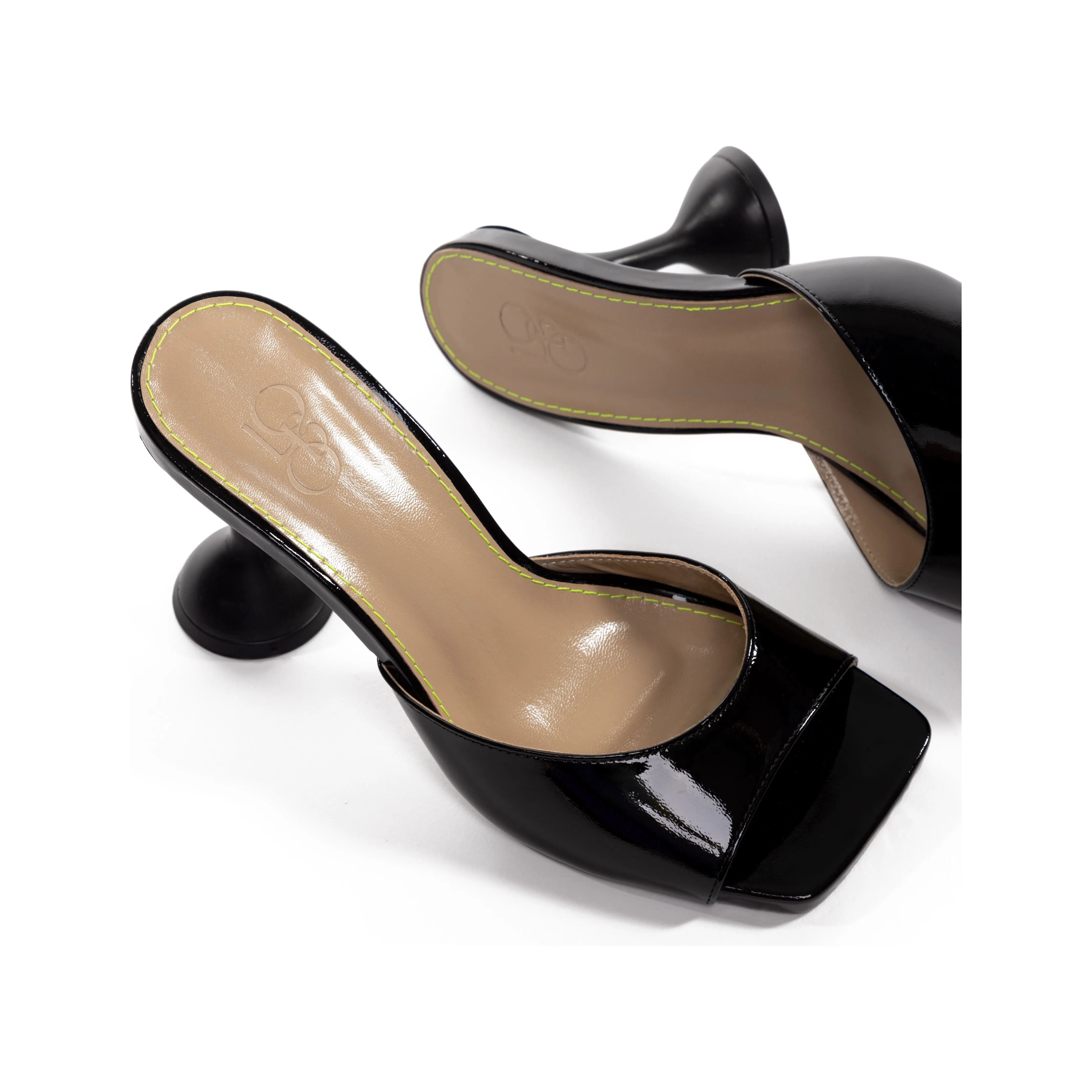 Gaia Mule in Black