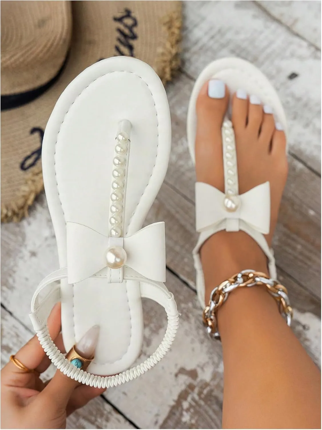 GORGLITTER Women's Bow Pearl T-Strap White Flat Sandals Summer Vacation Beach Bridal Wedding Shoes 2025