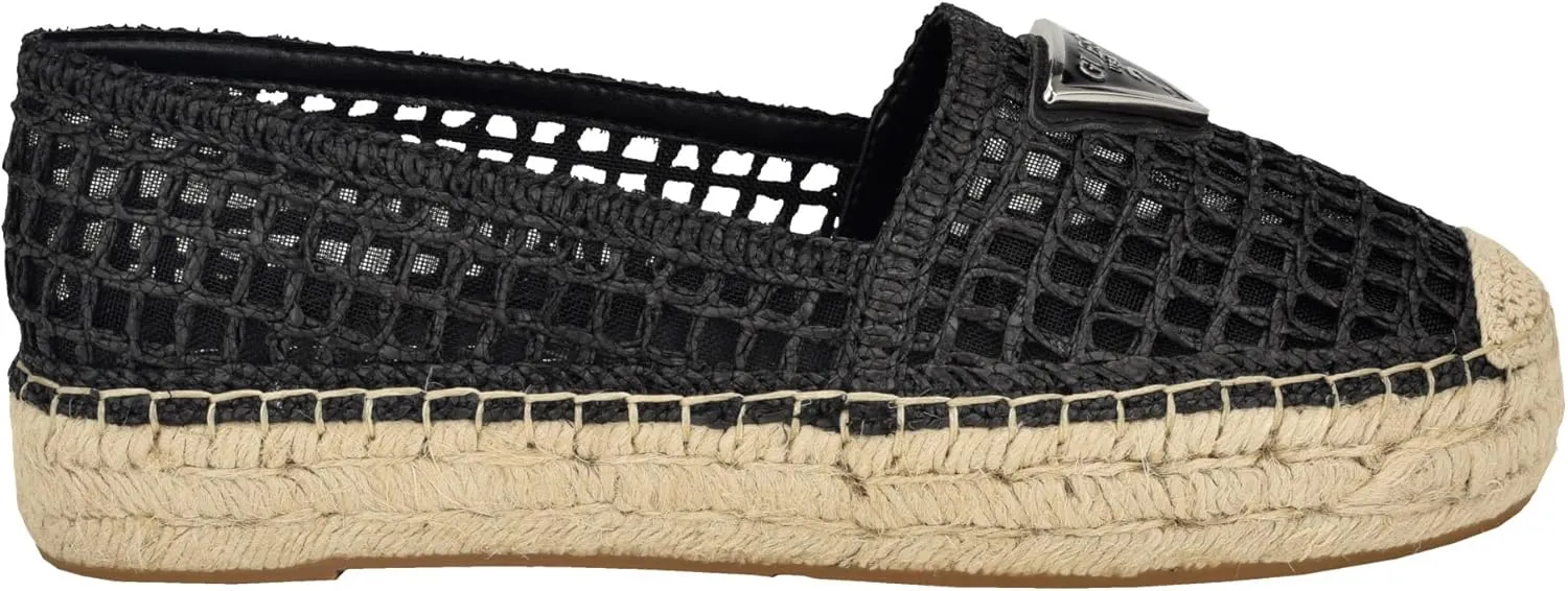 GUESS Women's Mones Ballet Flat