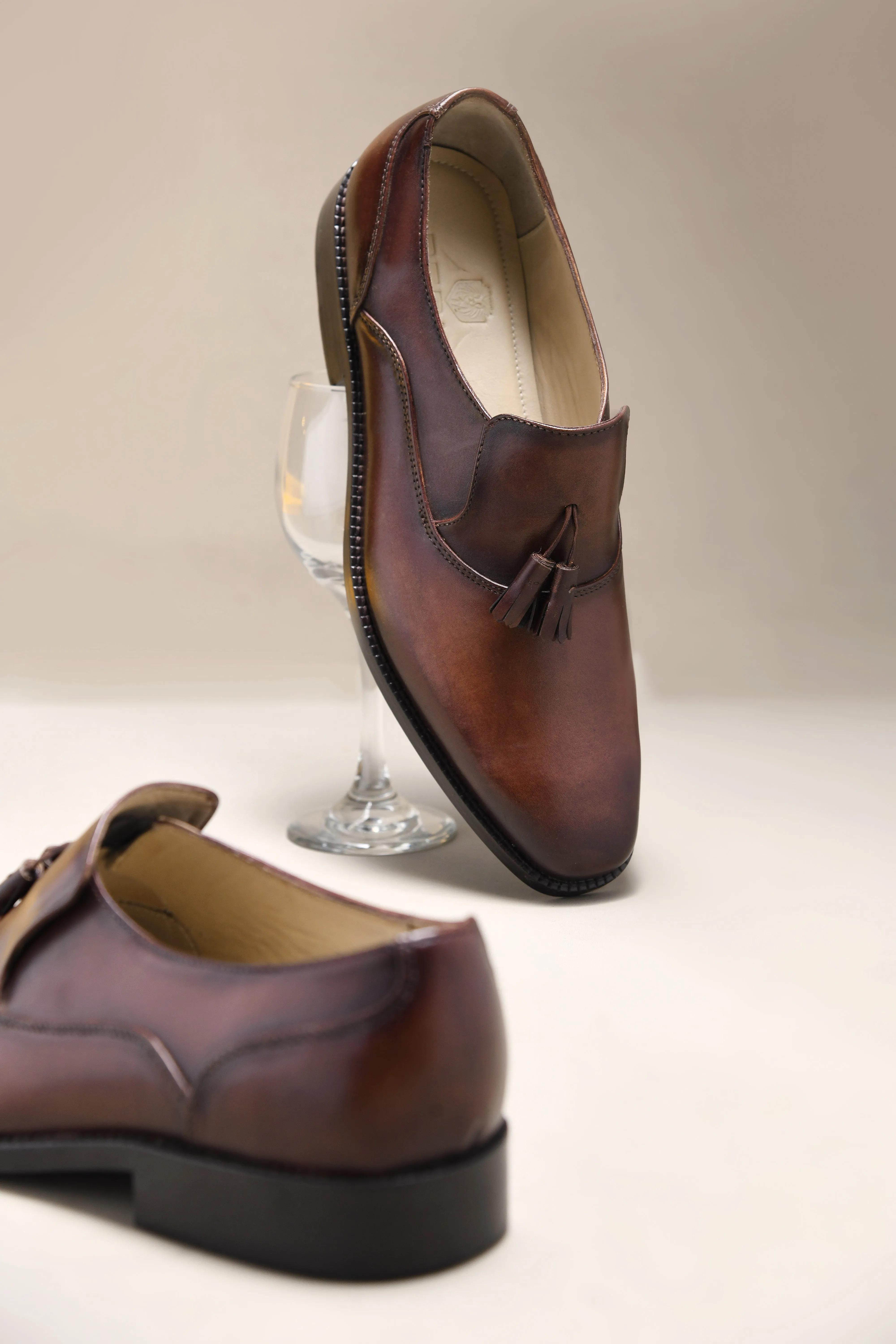 LUCAS TASSEL LOAFER | BROWN