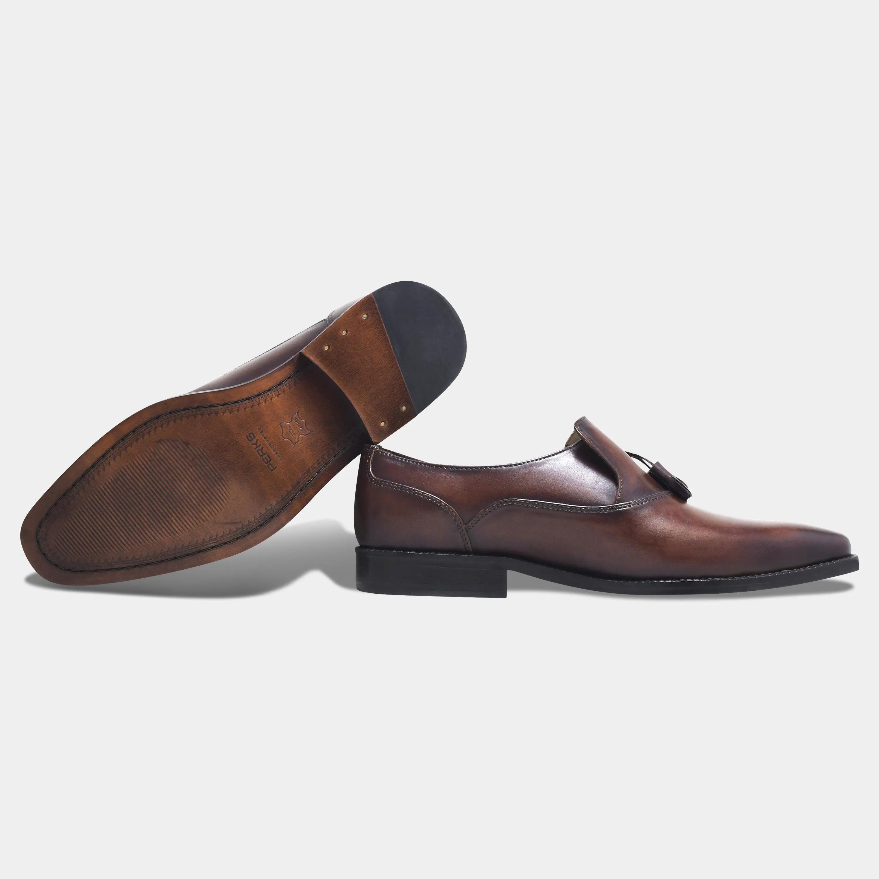 LUCAS TASSEL LOAFER | BROWN