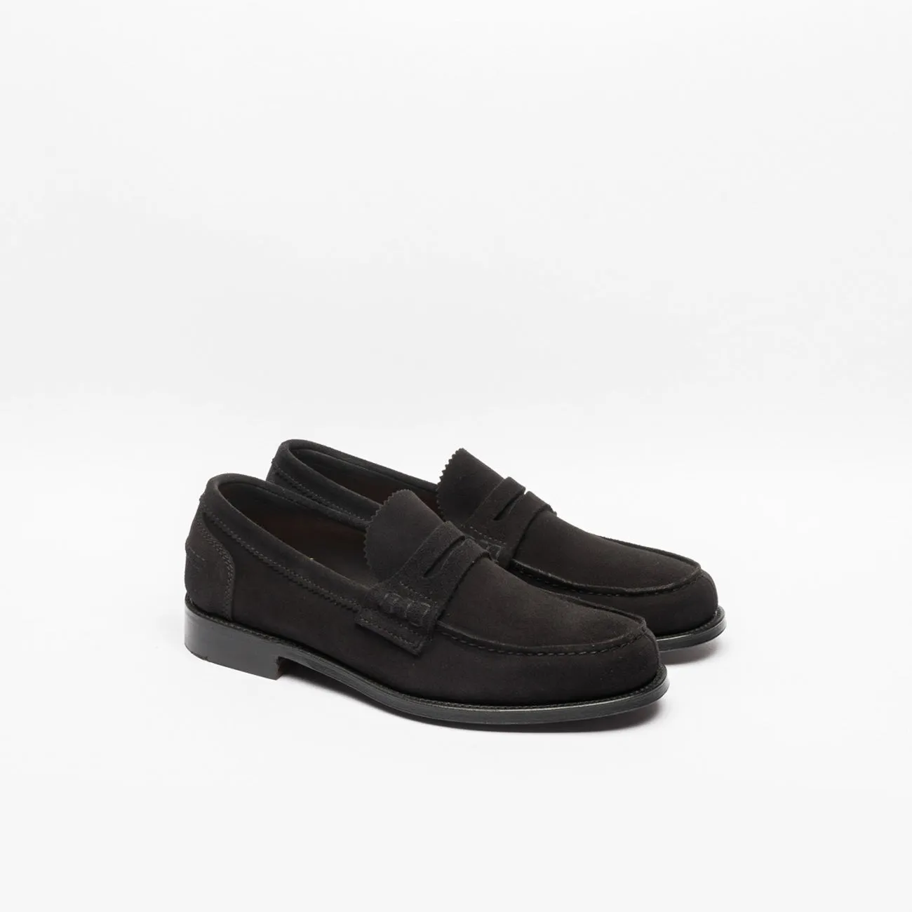Mocassino penny Cheaney Joseph & Sons Dover EF in camoscio nero