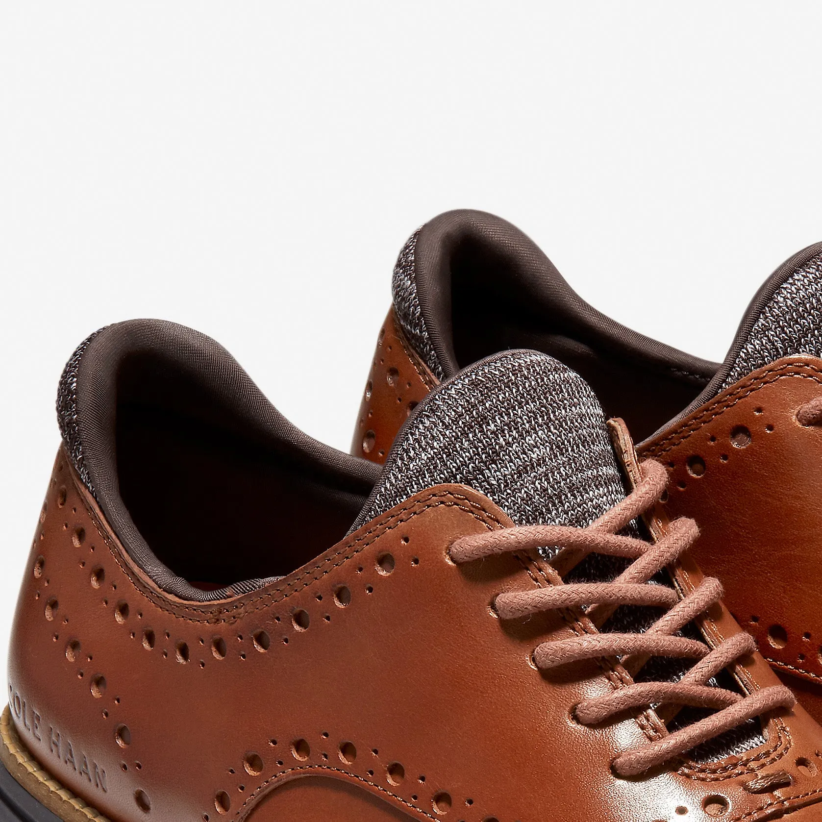 ØriginalGrand Ultra Wingtip Oxford