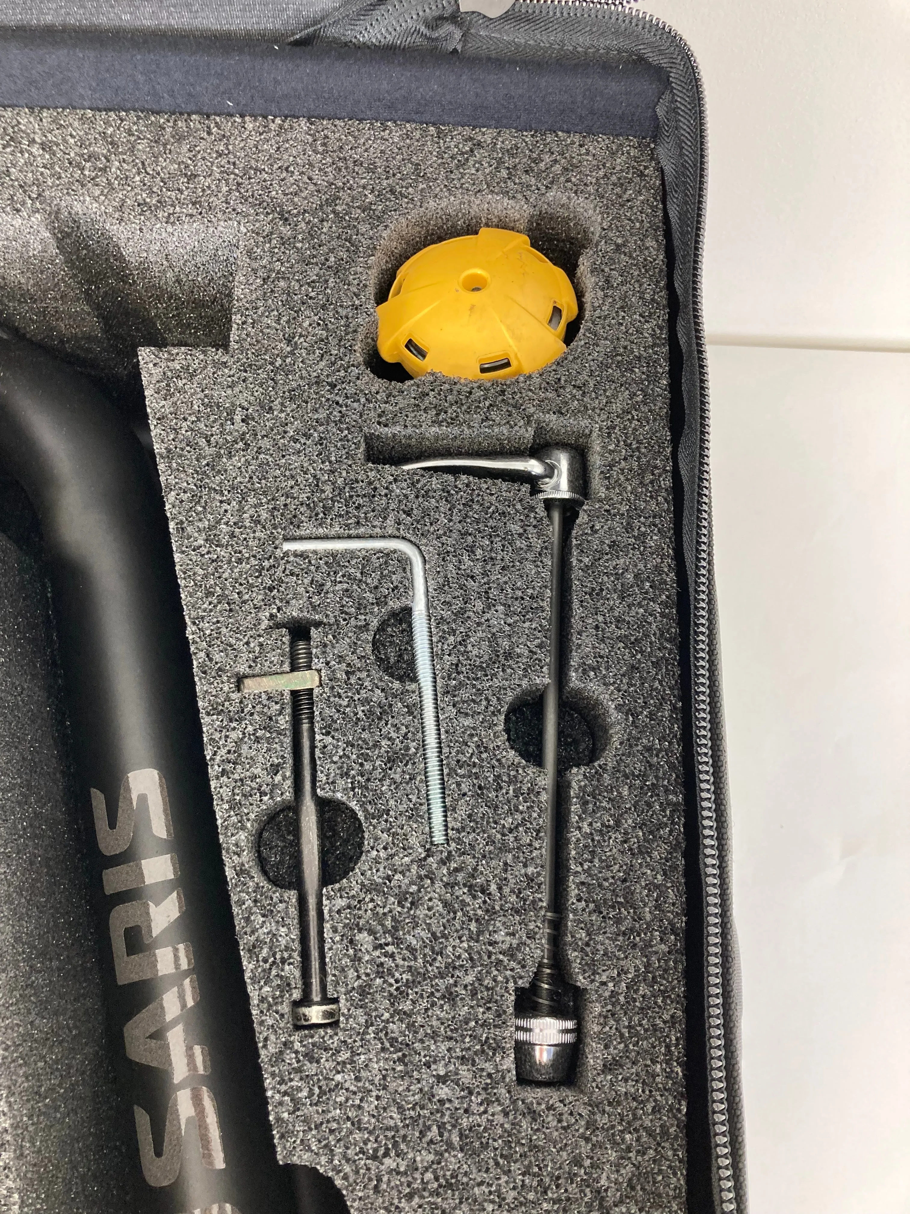 Saris Wheel On Turbo Trainer Bag