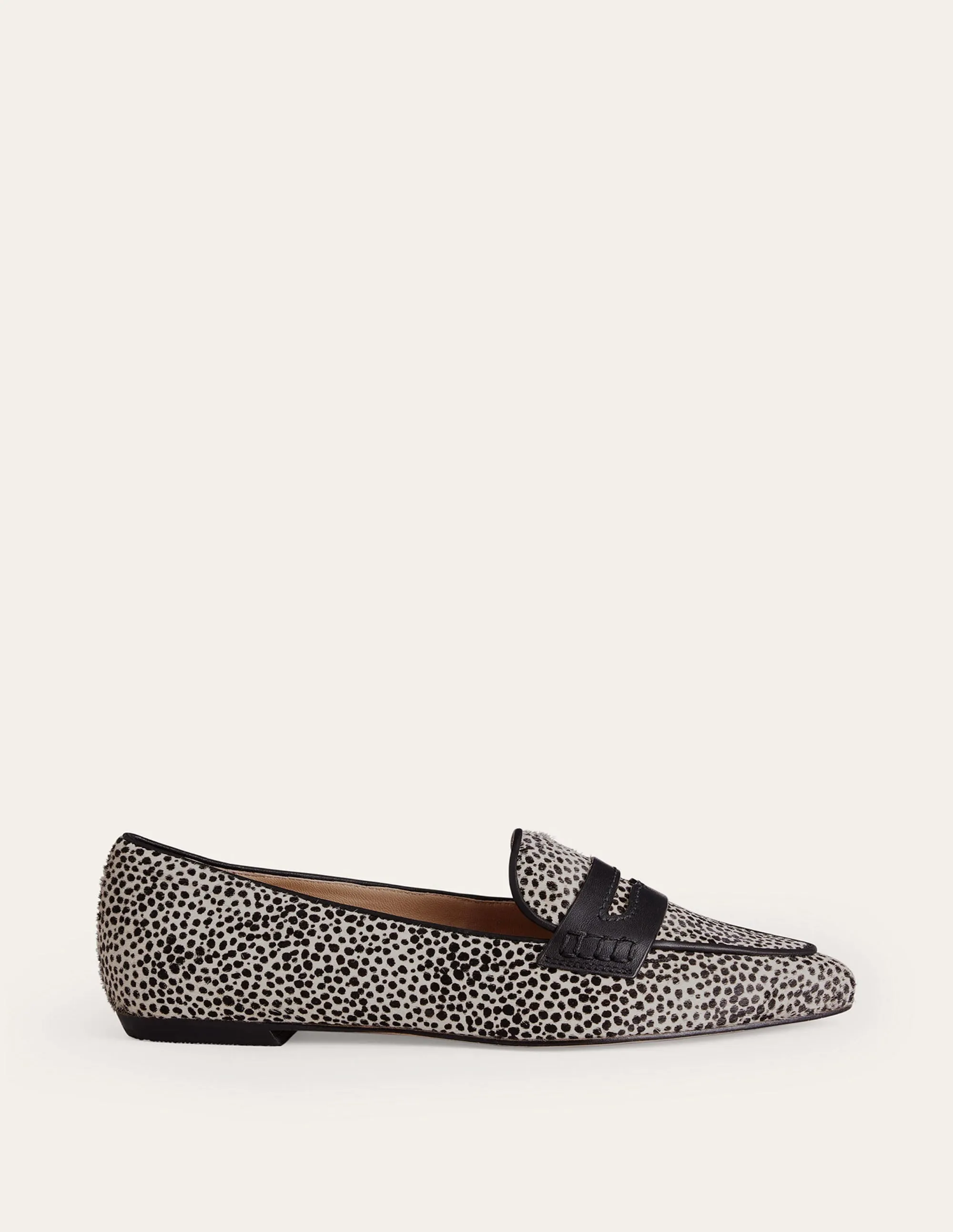 Spitz zulaufende Loafer-Mikro-Dalmatiner