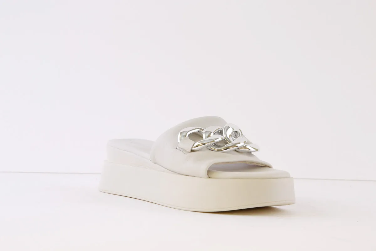 TAMARIS - 27215-100 CHUNKY MULE - WHITE