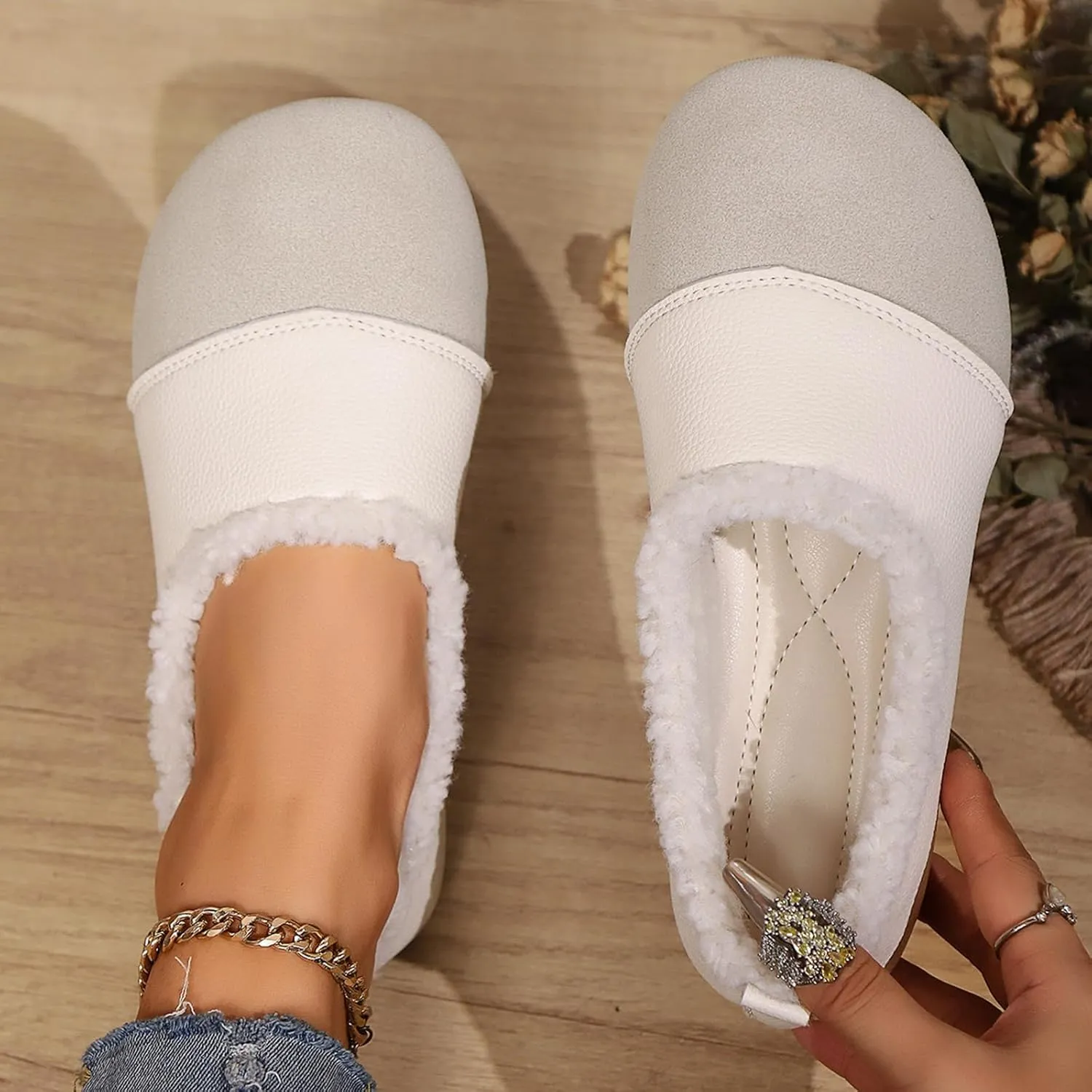 Warm and Luxurious Winter Leather Shoes for Women, Warm Plush Lining with Orthopedic Arch Support, Casual Walking Shoes