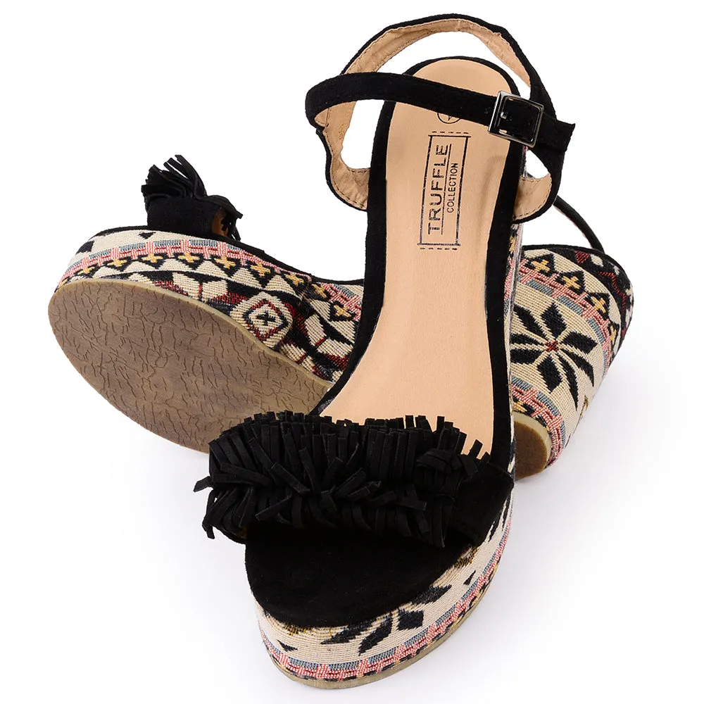 Wedge fringe sandal