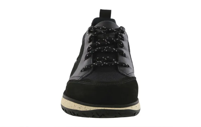Women's Boulder Oxford in Black Ash