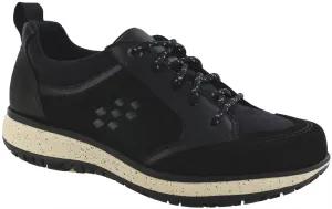 Women's Boulder Oxford in Black Ash
